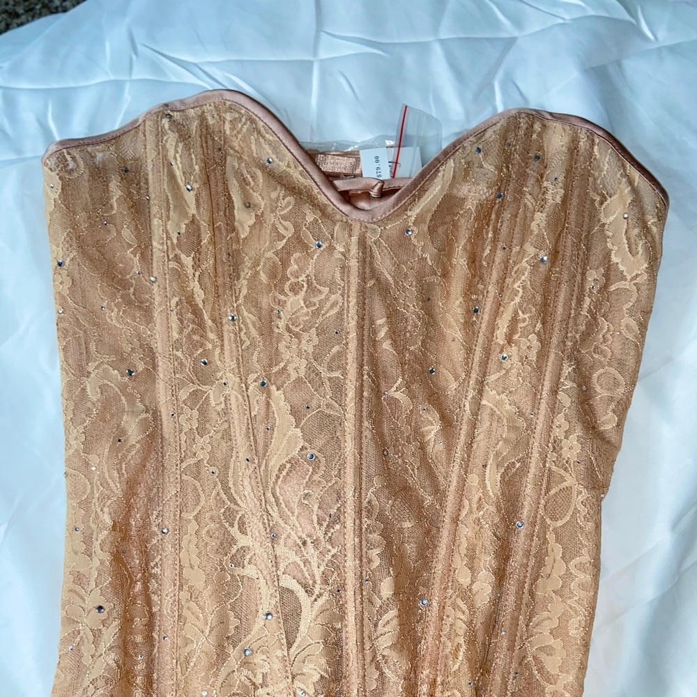 COPY - NUDE FREDERICKS OF HOLLYWOOD CORSET